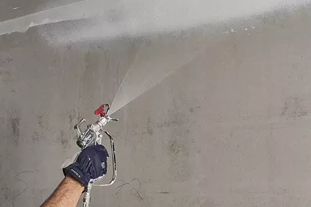 Spray filler