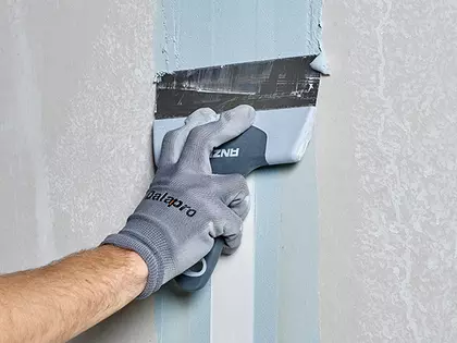 Wet room filler